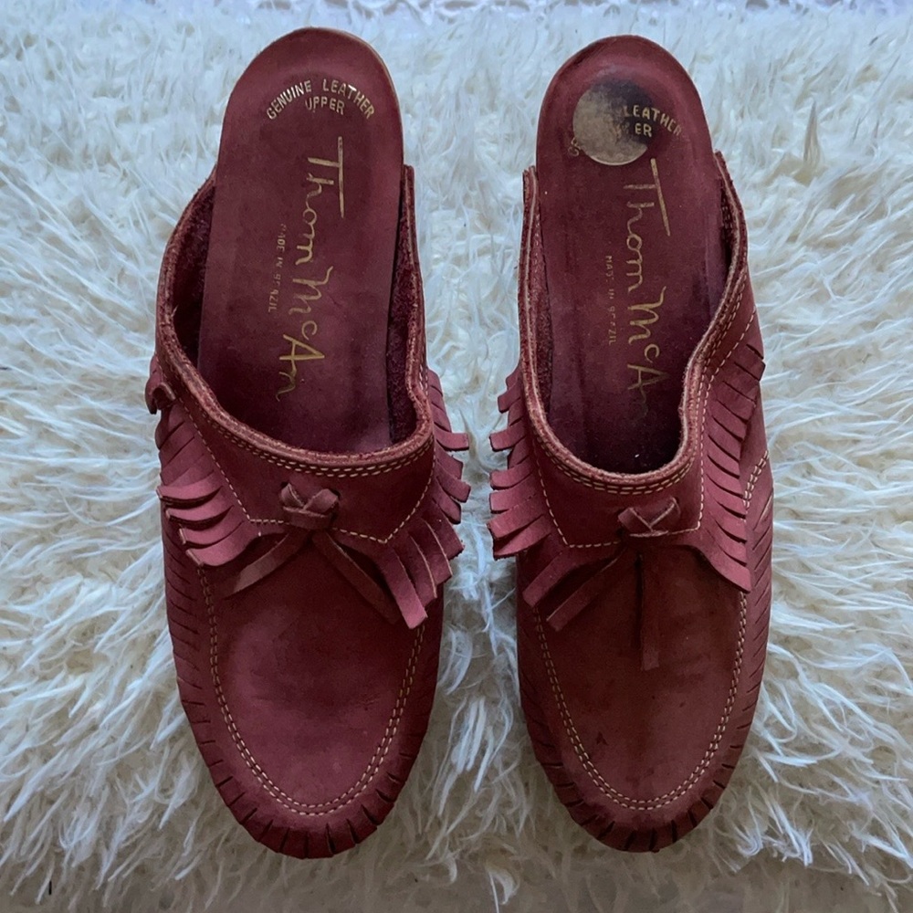 ***VINTAGE THOM McCAN SUEDE MULES WITH BOW / FRINGE DETAILS